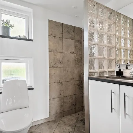 3 Bedroom Beautiful In