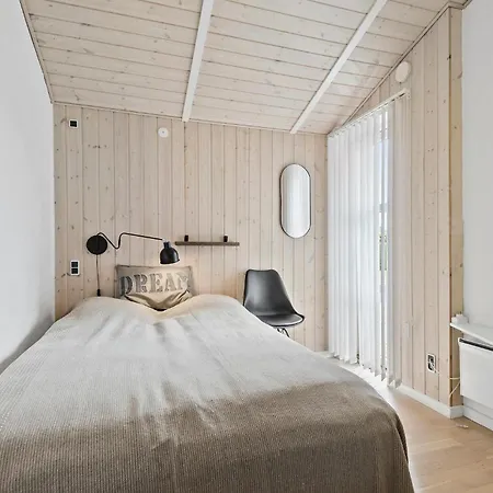 3 Bedroom Beautiful In * Hemmet