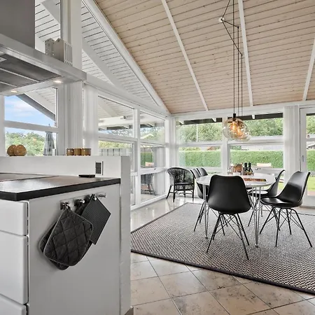 3 Bedroom Beautiful In