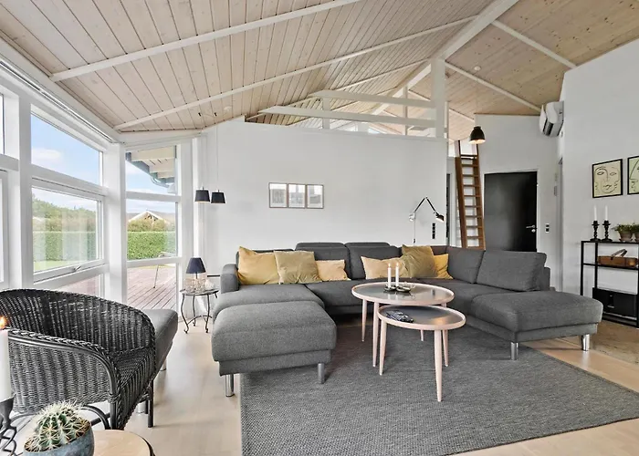 3 Bedroom Beautiful In *